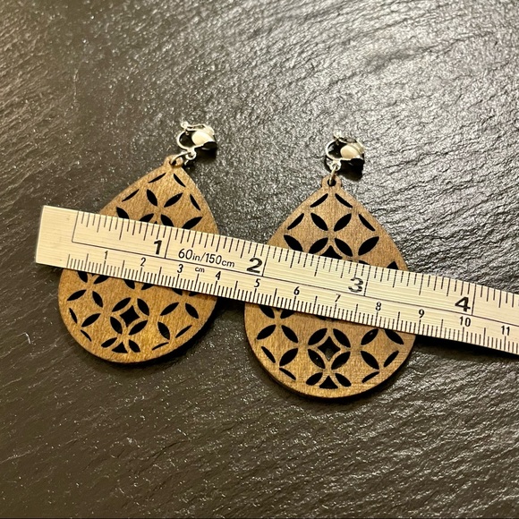 Boho Wooden Dangle Drop Clip On Teardrop Shape Laser Cut Earrings - Picture 5 of 6